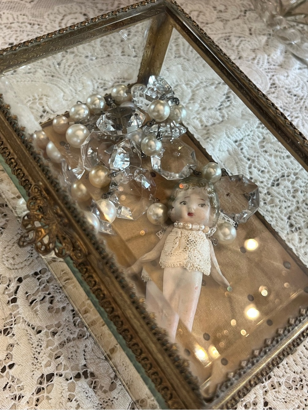 NECKLACE VINTAGE DOLL chandelier crystals Handcrafted wear or use as decor - Picture 9 of 16